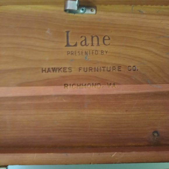 Lane Mini Cedar Wood Keepsake Box Richmond, Va. - Picture 3 of 8